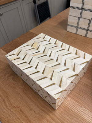 A.Sanoma Unique Boxes